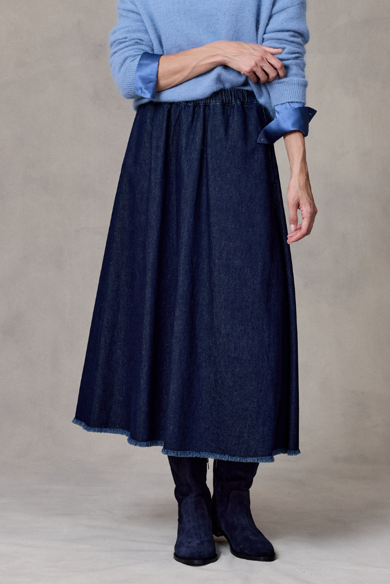 Yuna Rok Marine-navy