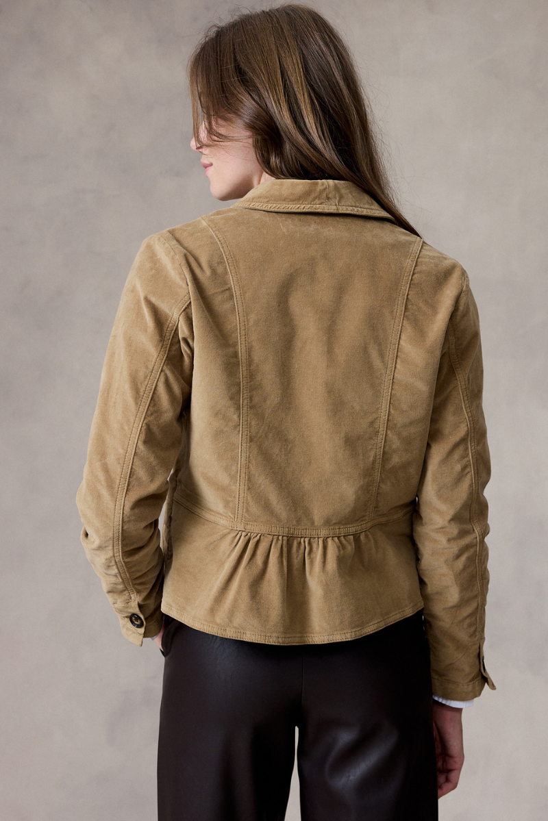 Cato Jasje Camel