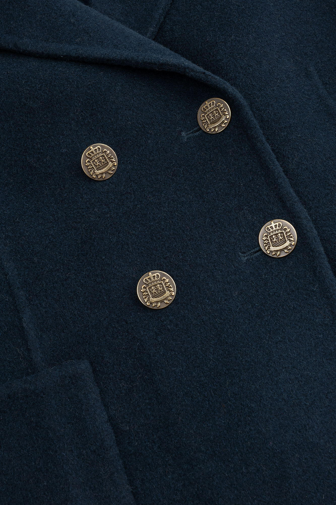 Rinthe Jasje Marine-navy
