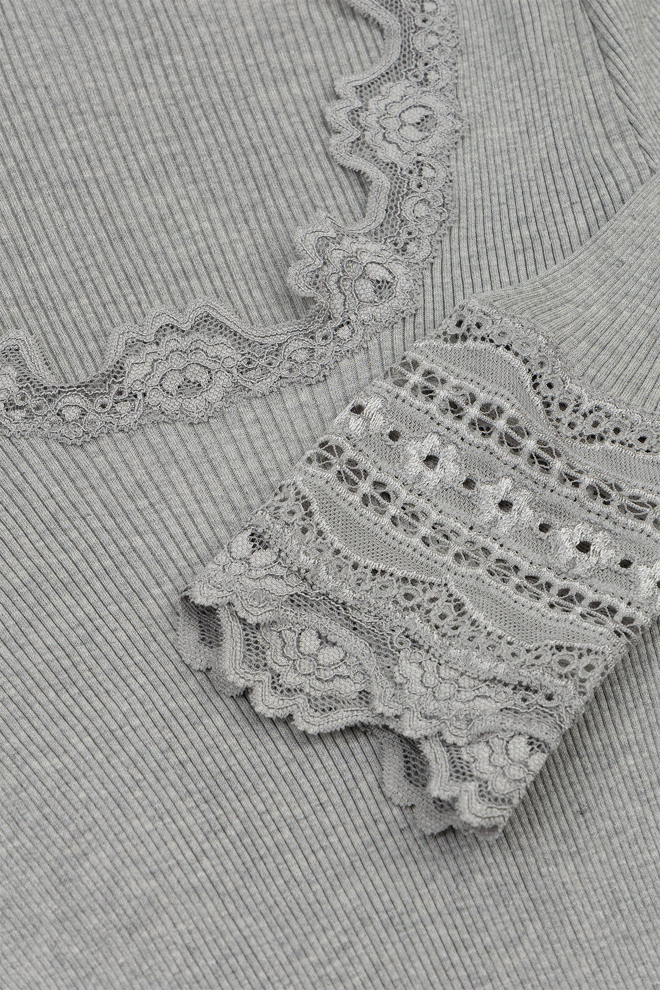 Benita Lace O-neck Licht Grijs