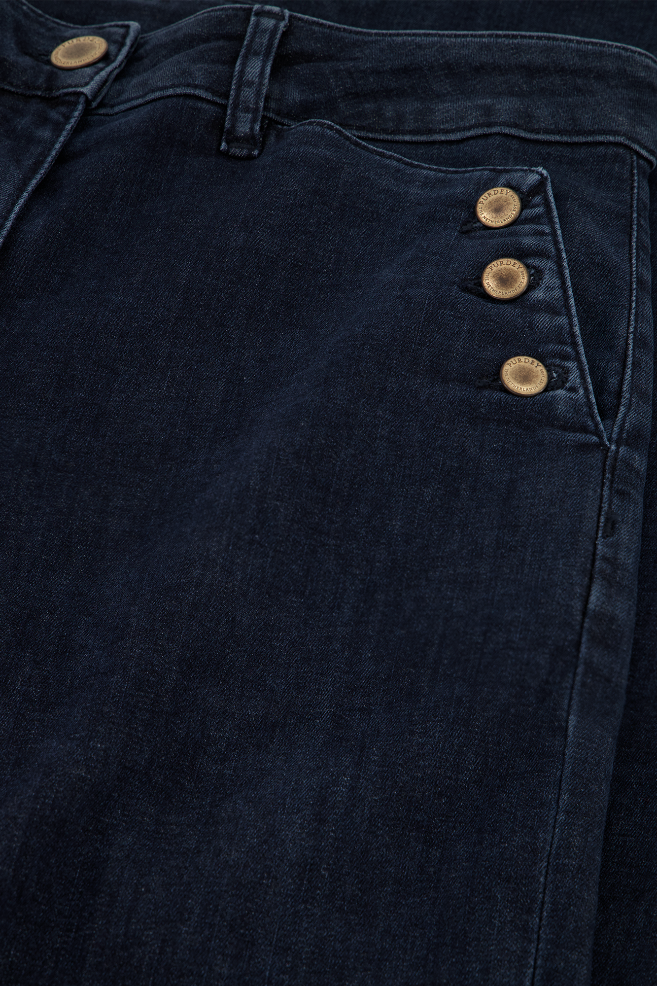 Colette Broek Blauw