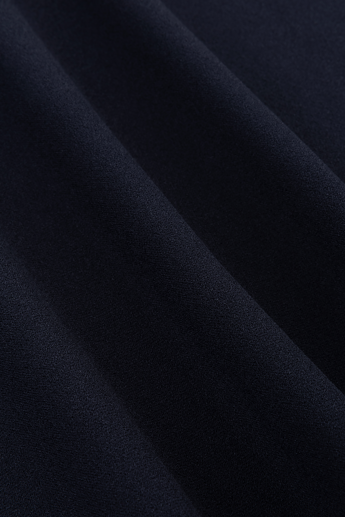 Mona Rok Marine-navy