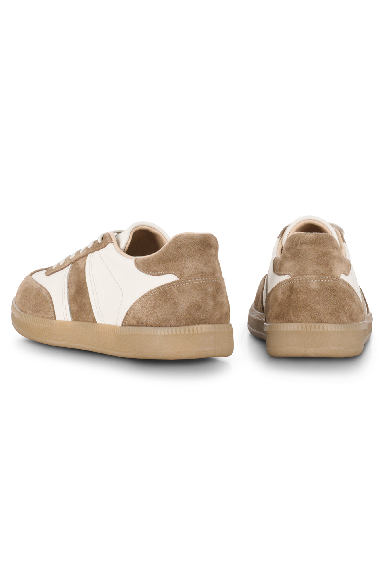 Camila Sneaker Camel