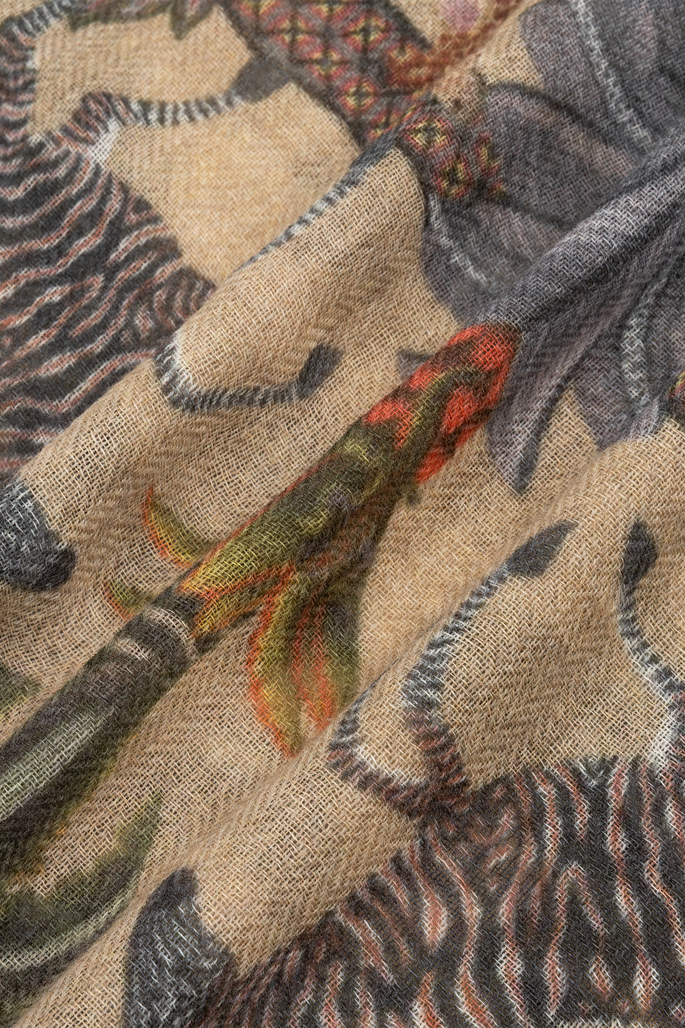 Hika Shawl Sand Print